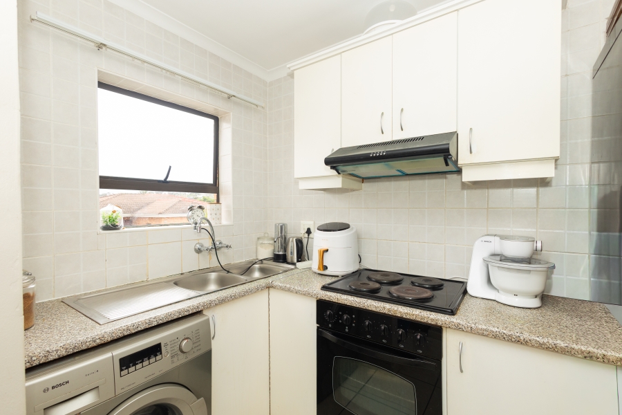 2 Bedroom Property for Sale in Sonstraal Heights Western Cape